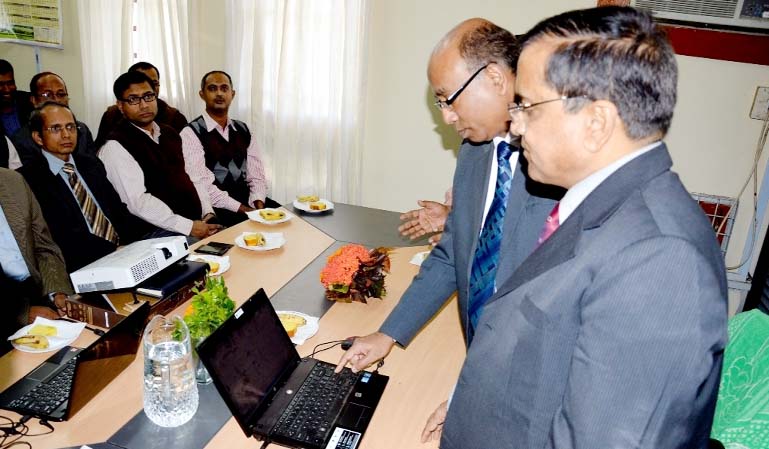VC of Chittagong University of Engineering and Technology Dr Md Jahangir Alam inaugurating 50 Mbps bandwidth at the university at a function on the campus yesterday.