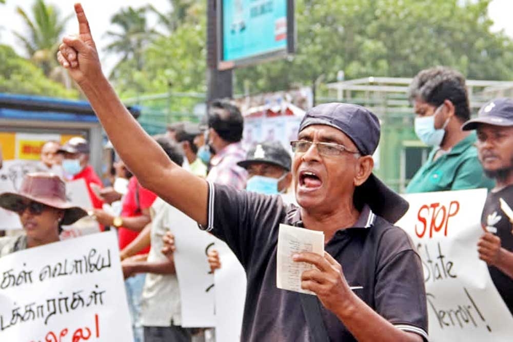 Trade Union leader Joseph Stalin waving call for end of exploitation, and social reforms. Agency photo