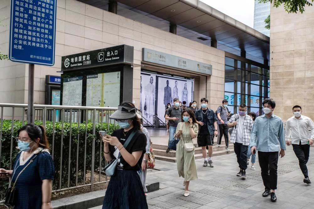 A scene of a China street in front of a building during the country's thunderous response to US House Speaker Nancy Pelosi's Taiwan visit. Agency photo