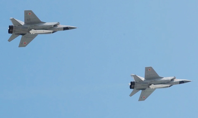 Two Russian Air Force planes violating Finland air apace.