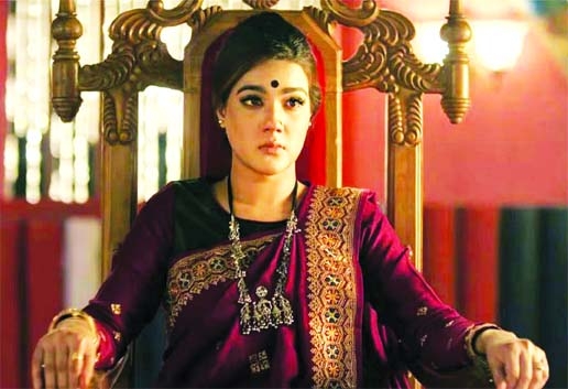 Mahiya Mahi in a scene from movie 'Bubujan'