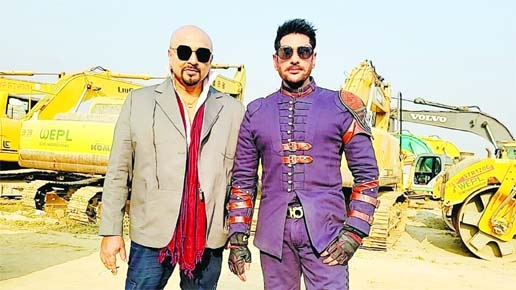 Rubel and Ananta Jalil at a photo session on the shooting spot of action sequence for movie 'Kill Him'