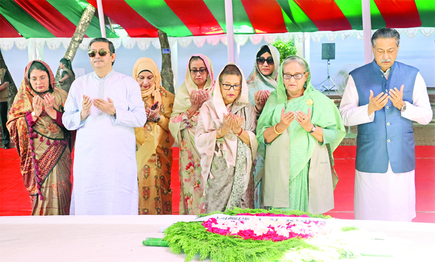 Prime Minister Sheikh Hasina pays a rich tribute and offers prayers at ...
